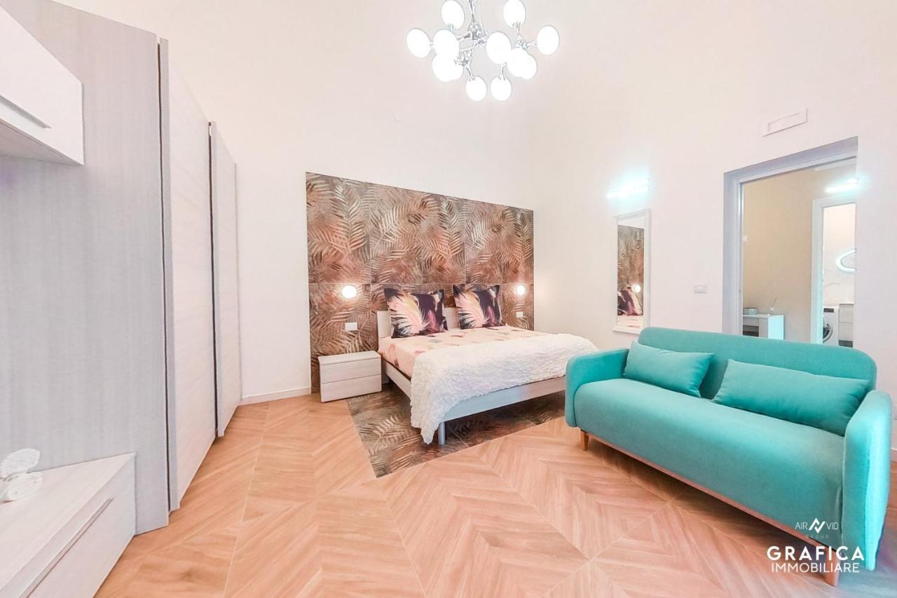 Ameli Home Luxury Apartment Таранто Экстерьер фото