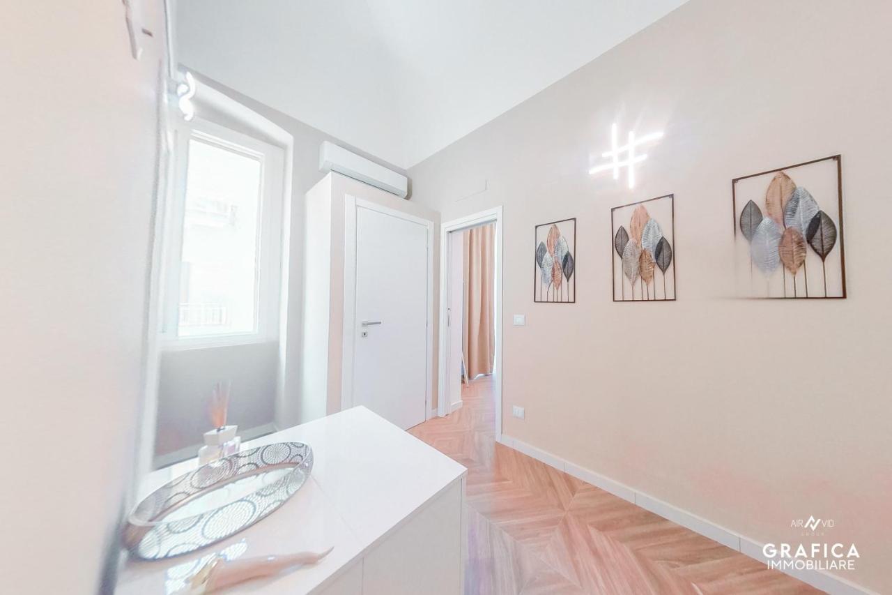 Ameli Home Luxury Apartment Таранто Экстерьер фото